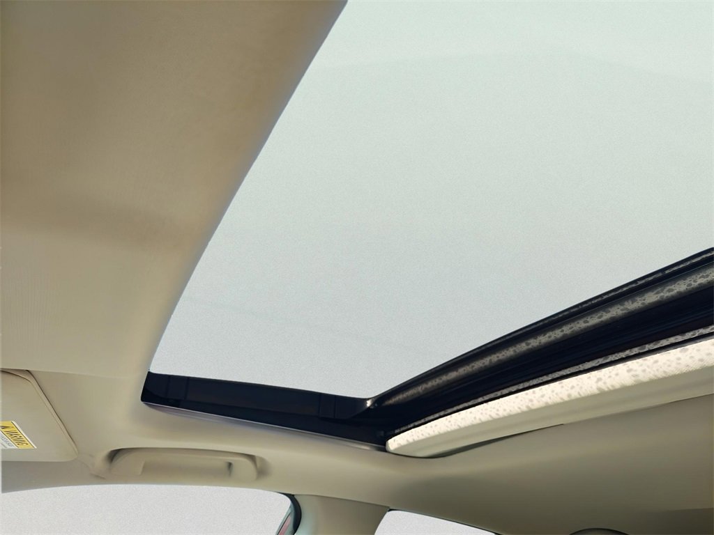 Used 2019 Honda Insight Touring image 20