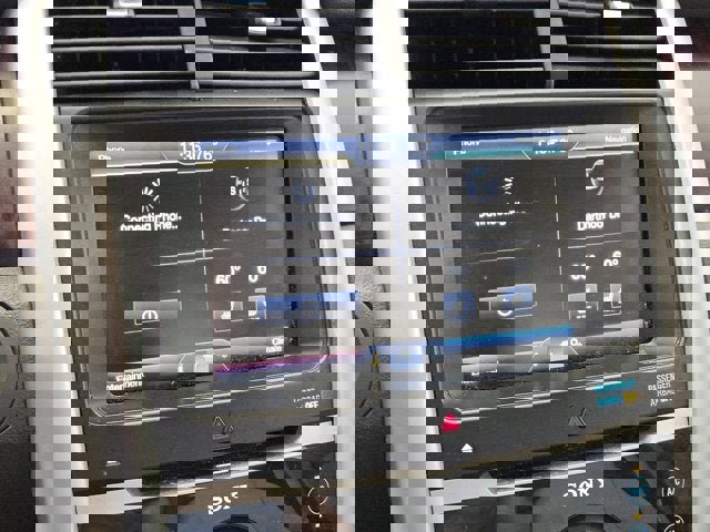 Used 2013 Ford Edge Limited AWD/4WD image 28