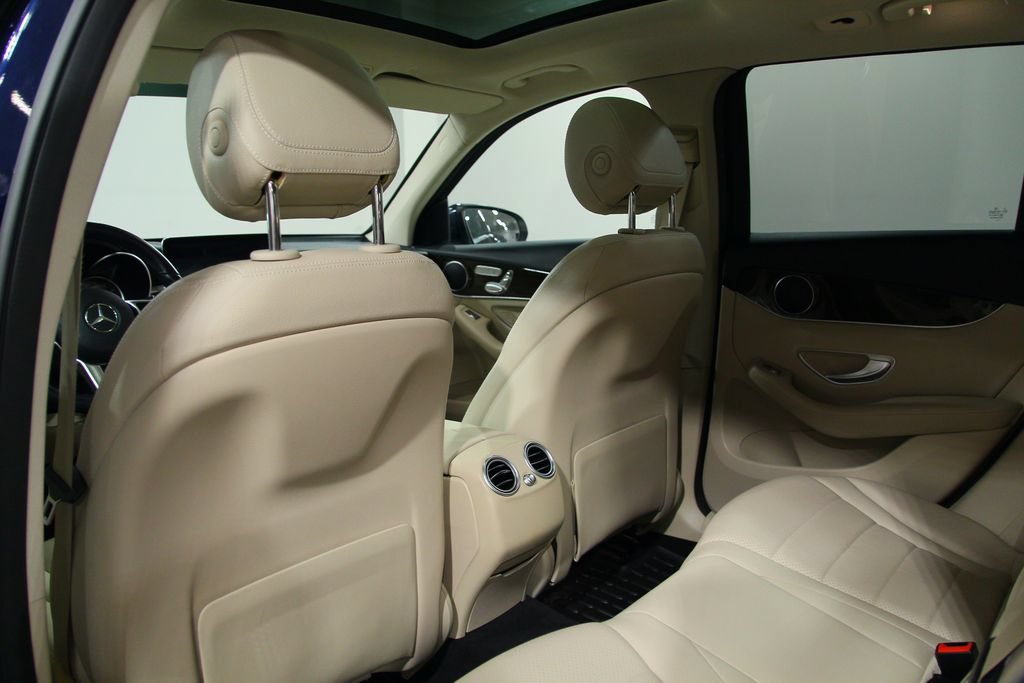 Certified 2021 Mercedes-Benz GLC 300 4MATIC image 28