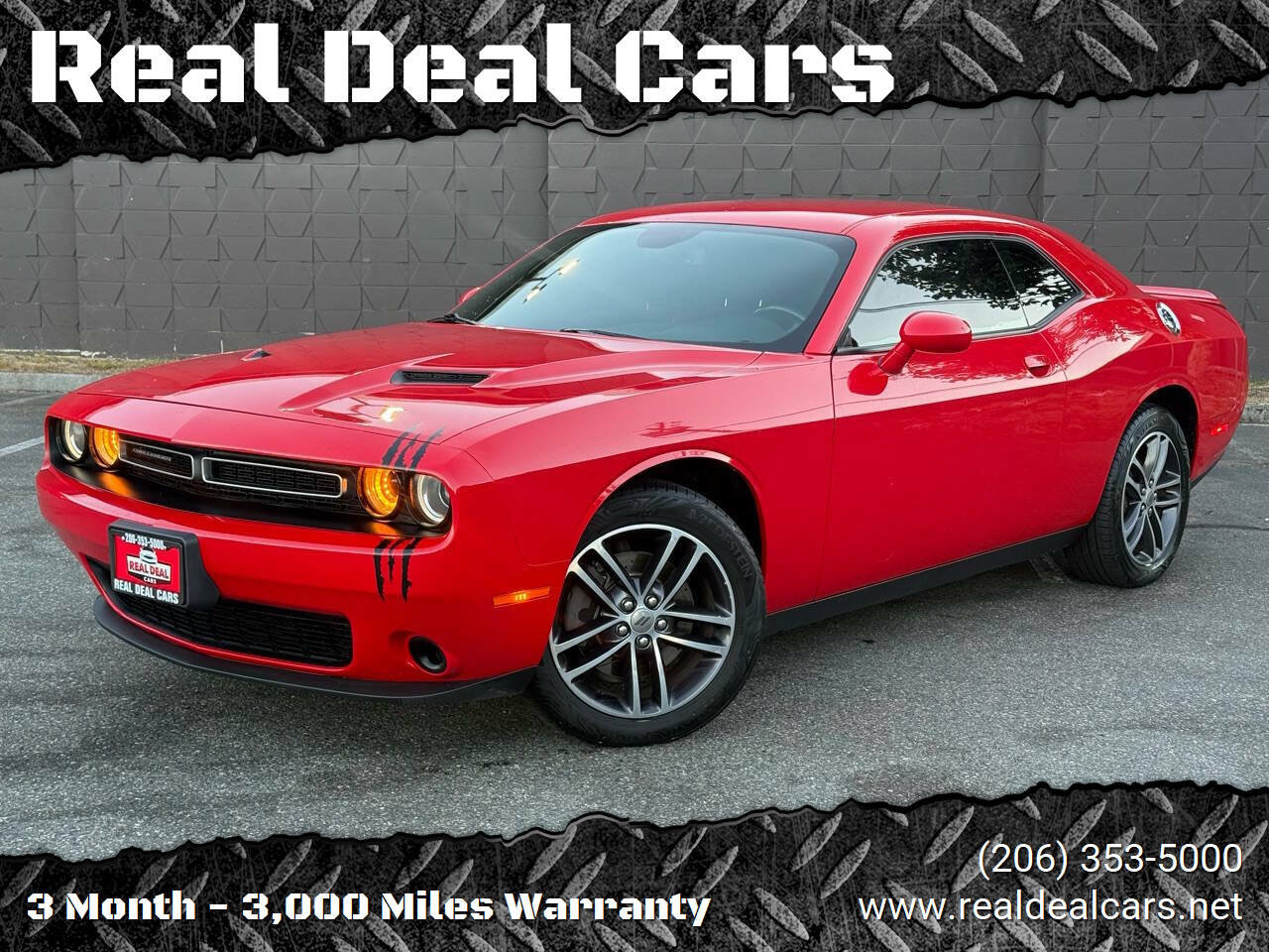 Used 2019 Dodge Challenger SXT AWD/4WD image 1