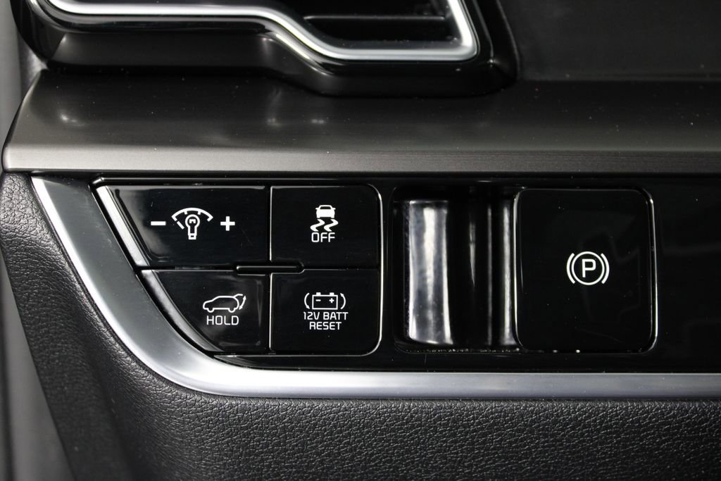 Used 2023 Kia Sportage EX w/ EX Premium Package image 25