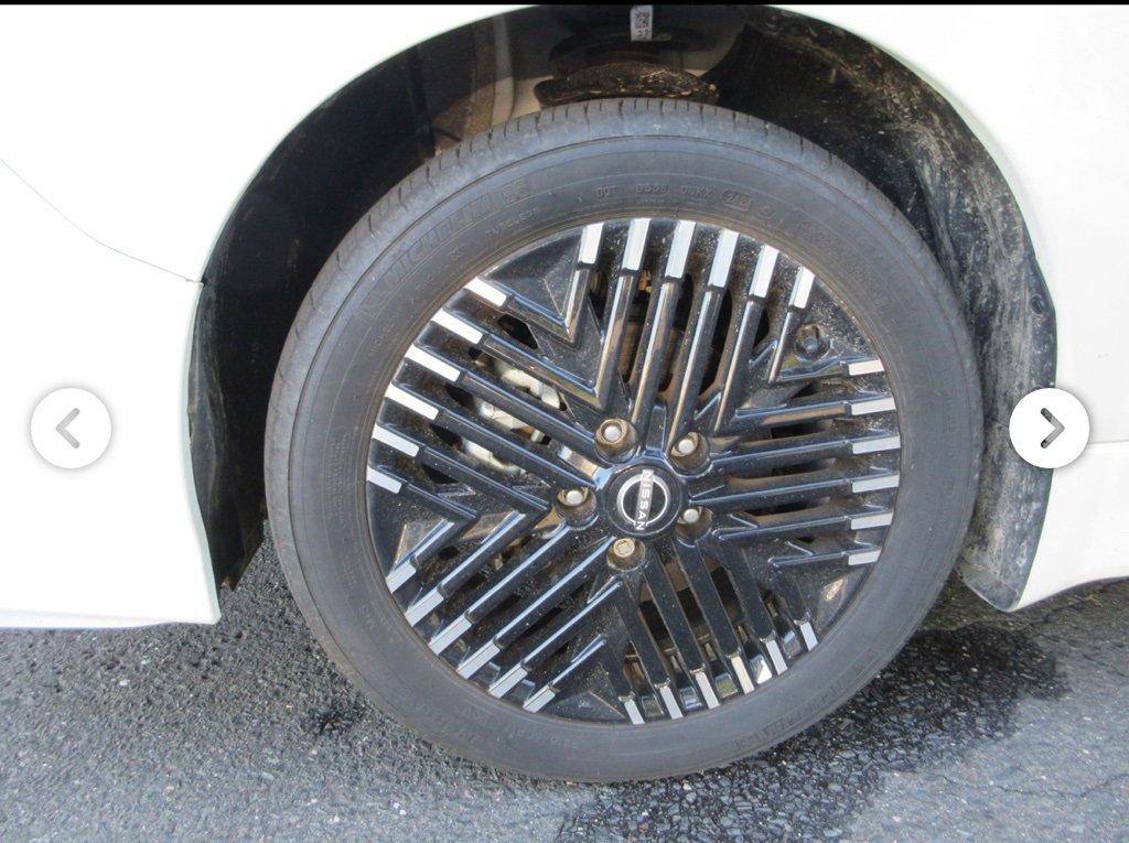 Used 2024 Nissan Leaf SV Plus image 14