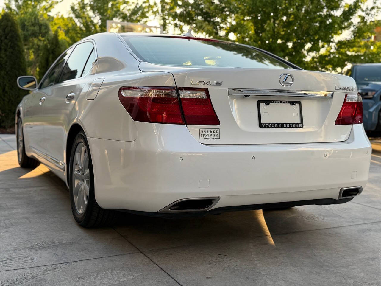 Used 2007 Lexus LS 460 L RWD image 26