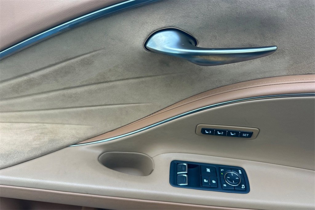 Used 2024 Lexus LC 500h image 11