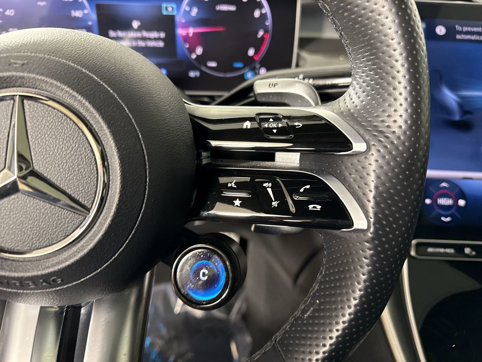 Used 2024 Mercedes-Benz GLC 43 AMG 4MATIC image 13