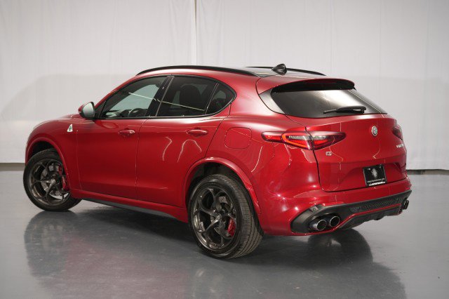 Used 2018 Alfa Romeo Stelvio Quadrifoglio w/ Driver Assist Dynamic Package image 26