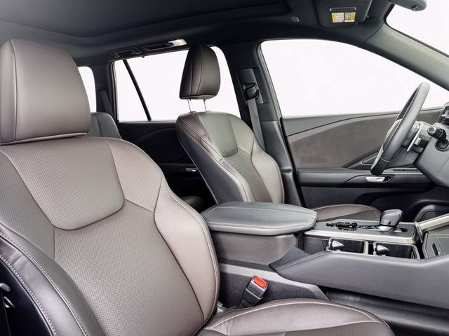 Used 2025 Lexus TX 350 AWD w/ Technology Package image 30