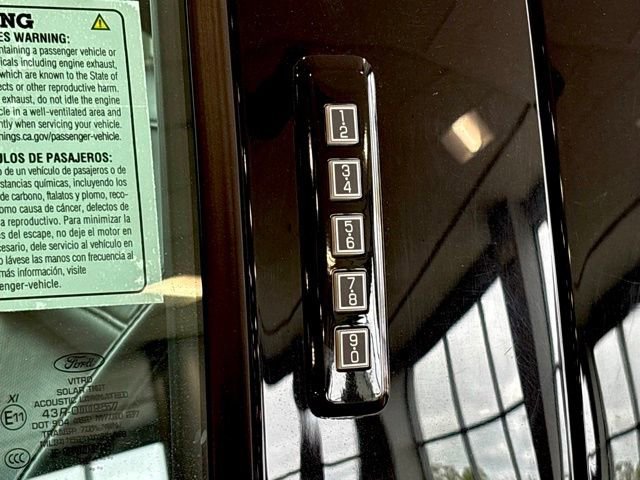 Used 2023 Ford F150 Raptor image 11