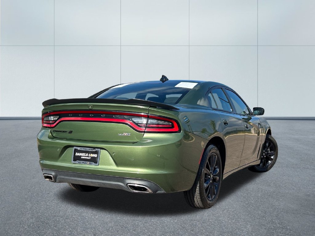 Used 2021 Dodge Charger SXT w/ Blacktop Package AWD/4WD image 2