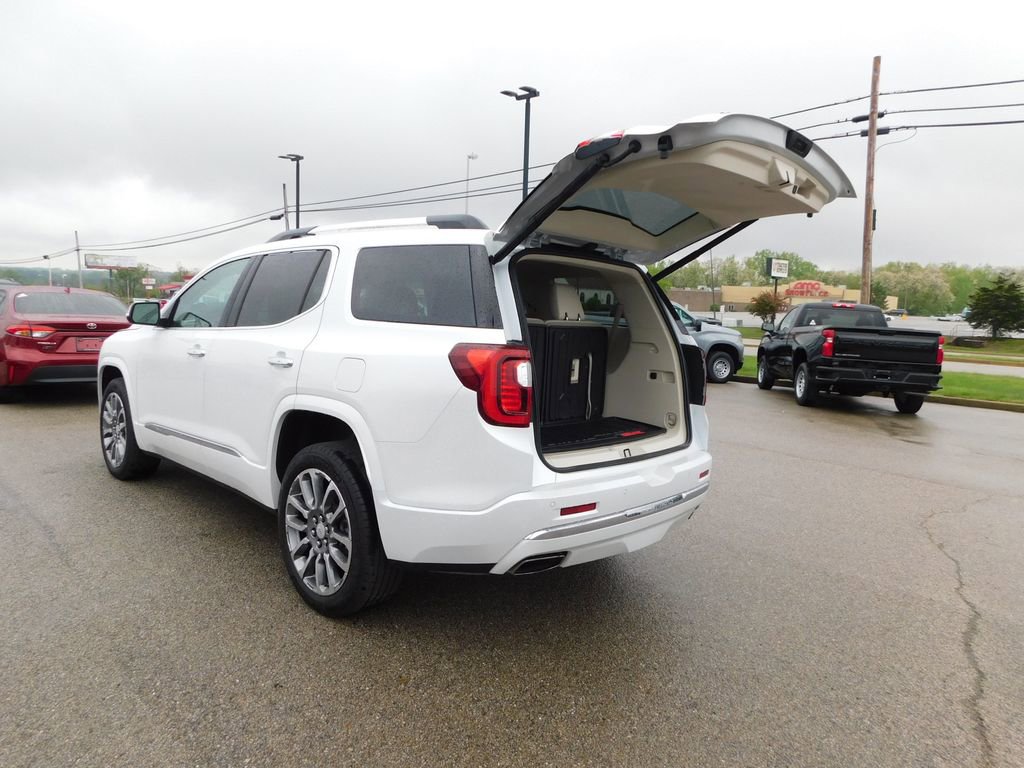 Used 2023 GMC Acadia Denali w/ Denali Technology Package AWD/4WD image 23