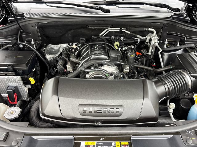 Used 2025 Dodge Durango R/T AWD/4WD image 36