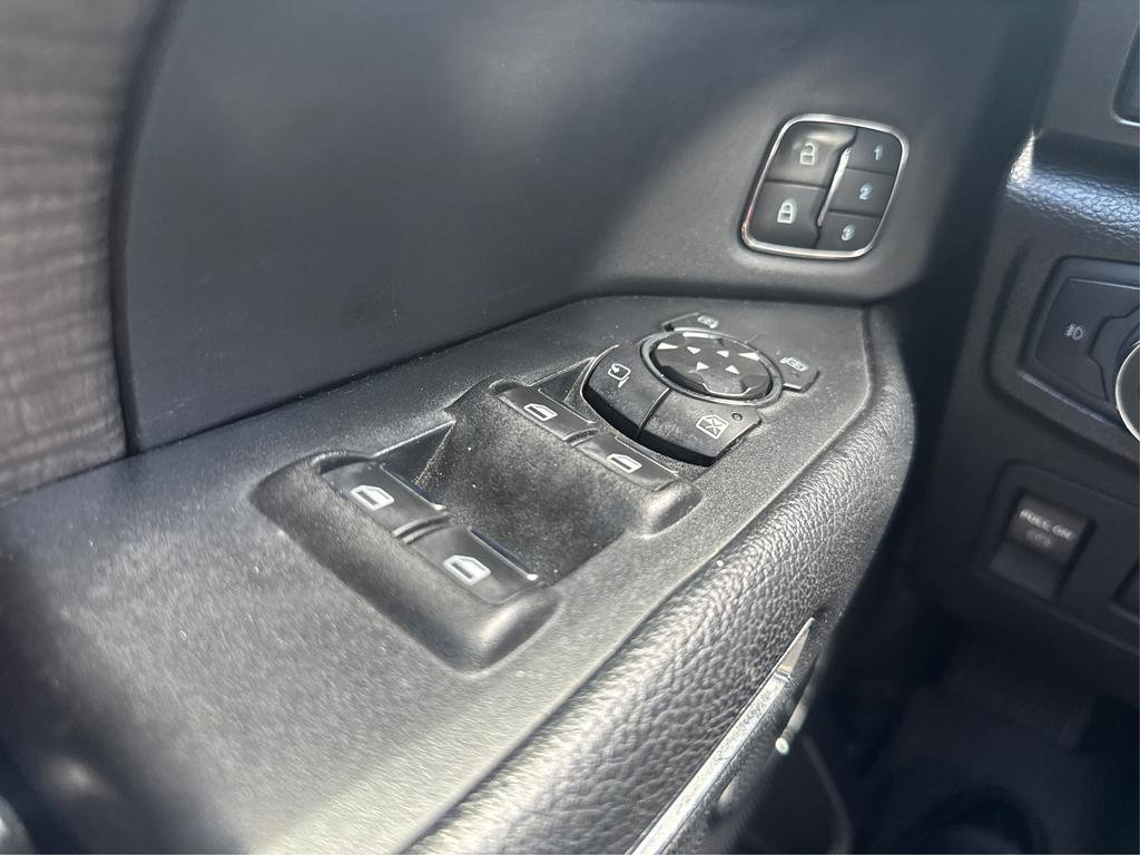 Used 2021 Ford Expedition Max Limited image 31