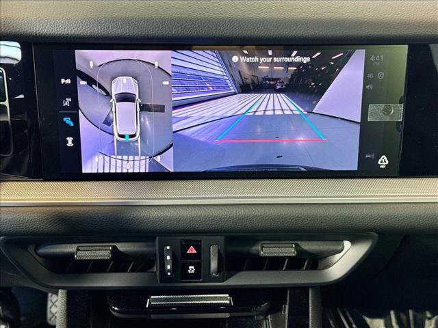 Certified 2026 Porsche Cayenne AWD/4WD image 17