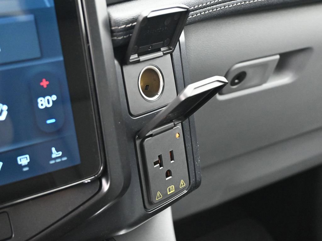 New 2025 Ford F150 Lightning Flash image 20