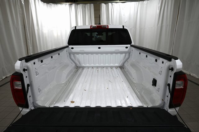 Used 2024 GMC Canyon AT4 image 21