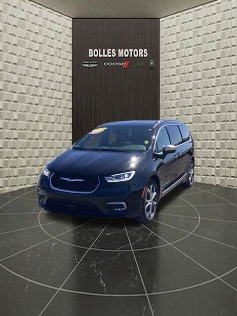 Certified 2024 Chrysler Pacifica Pinnacle FWD image 11