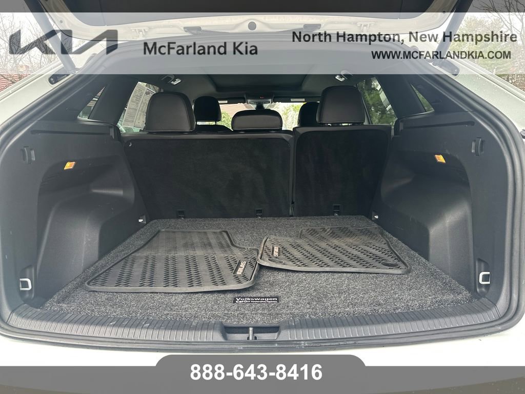 Used 2020 Volkswagen Atlas Cross Sport SEL Premium R-Line image 24