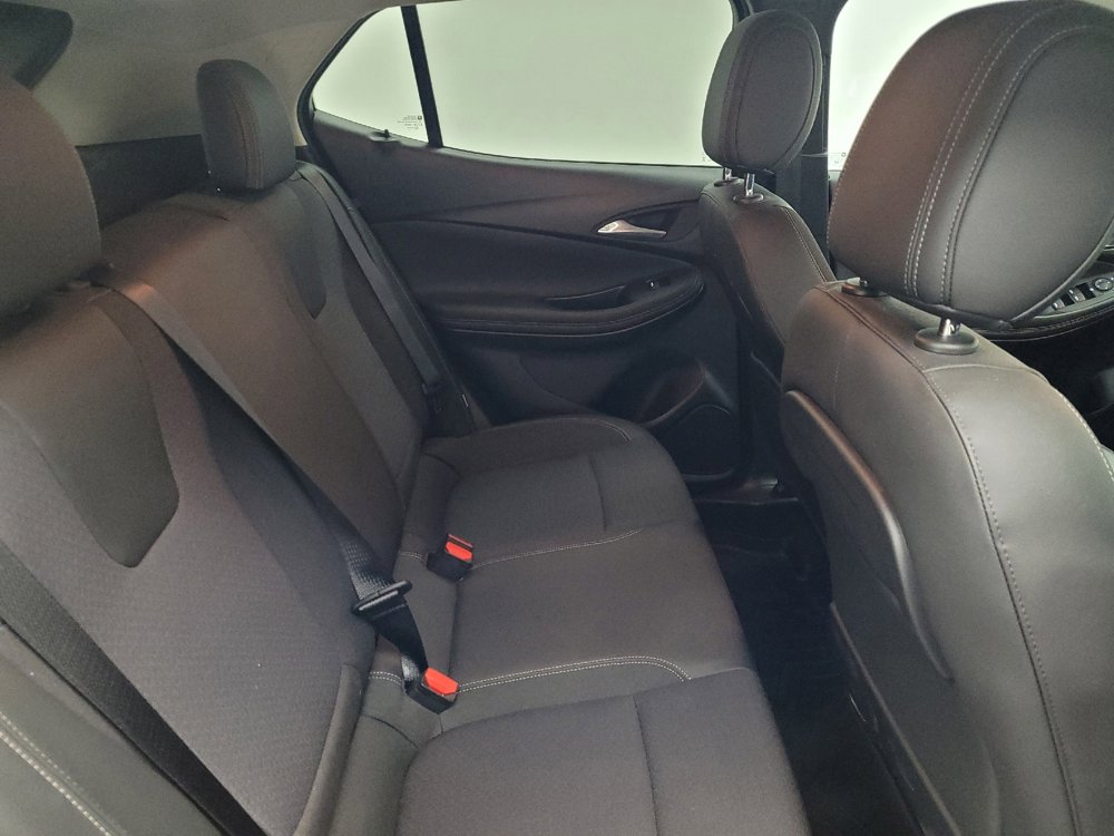 Used 2021 Buick Encore GX Preferred FWD image 19