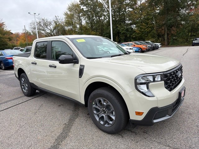 New 2025 Ford Maverick XLT