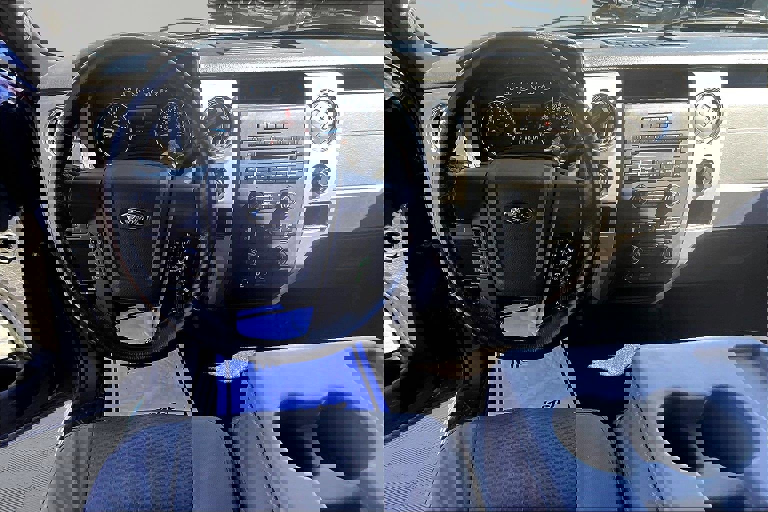 Used 2012 Ford F150 XLT w/ XLT Convenience Pkg image 9