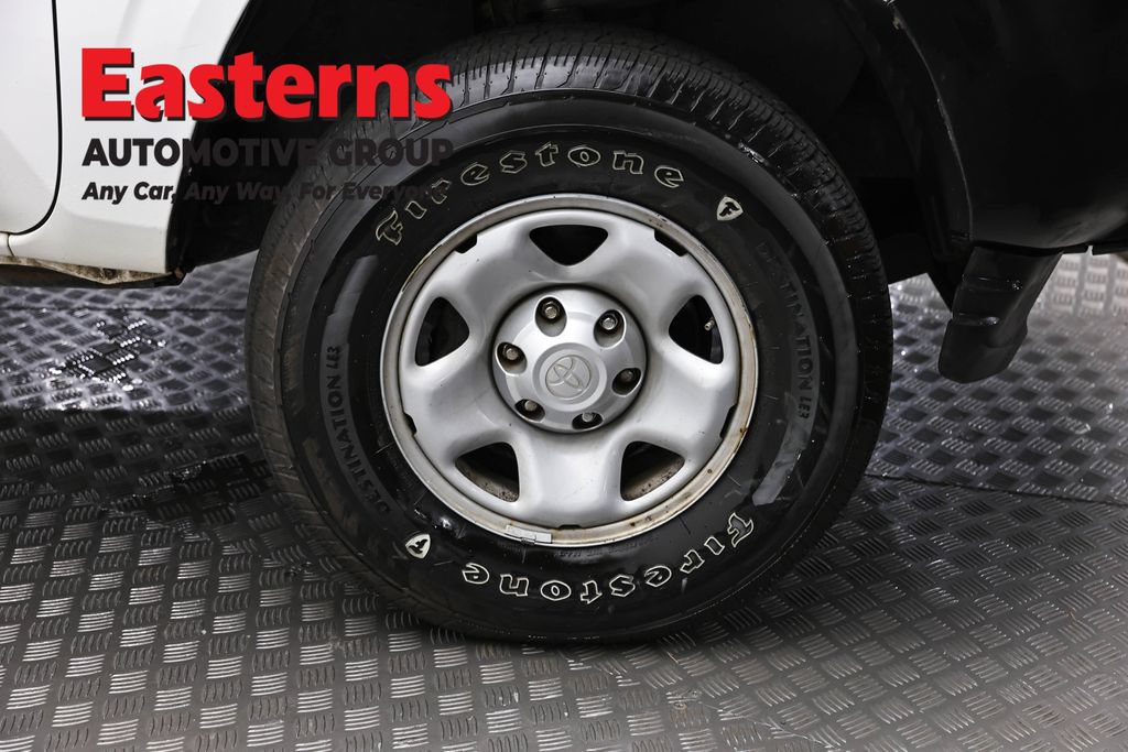 Used 2018 Toyota Tacoma SR RWD image 30