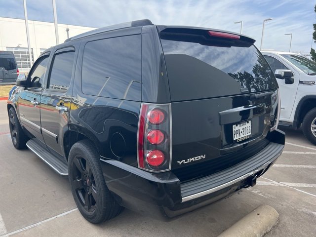Used 2013 GMC Yukon Denali image 4