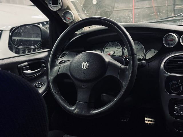 Used 2004 Dodge Neon image 22