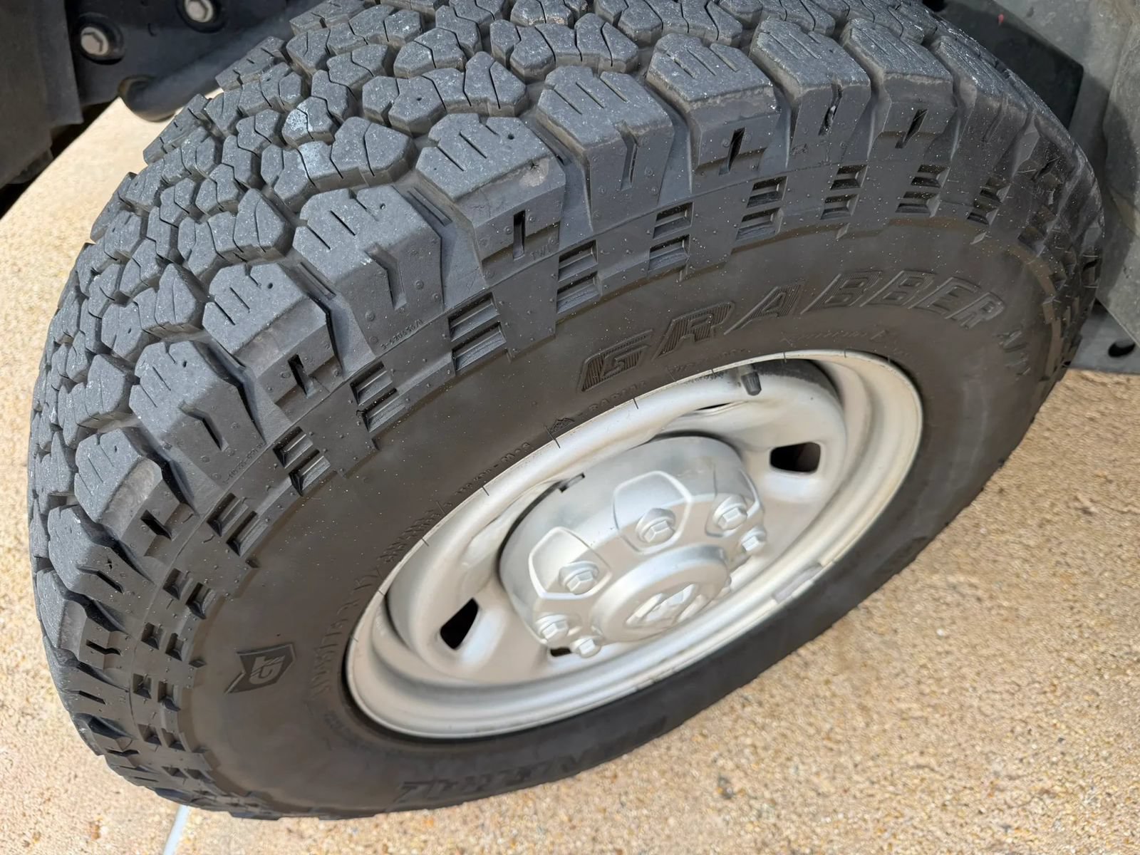 Used 2023 RAM 2500 Tradesman AWD/4WD image 30
