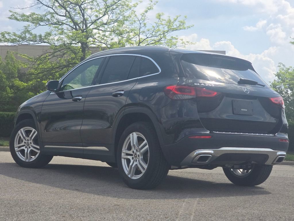 Certified 2022 Mercedes-Benz GLA 250 4MATIC image 13