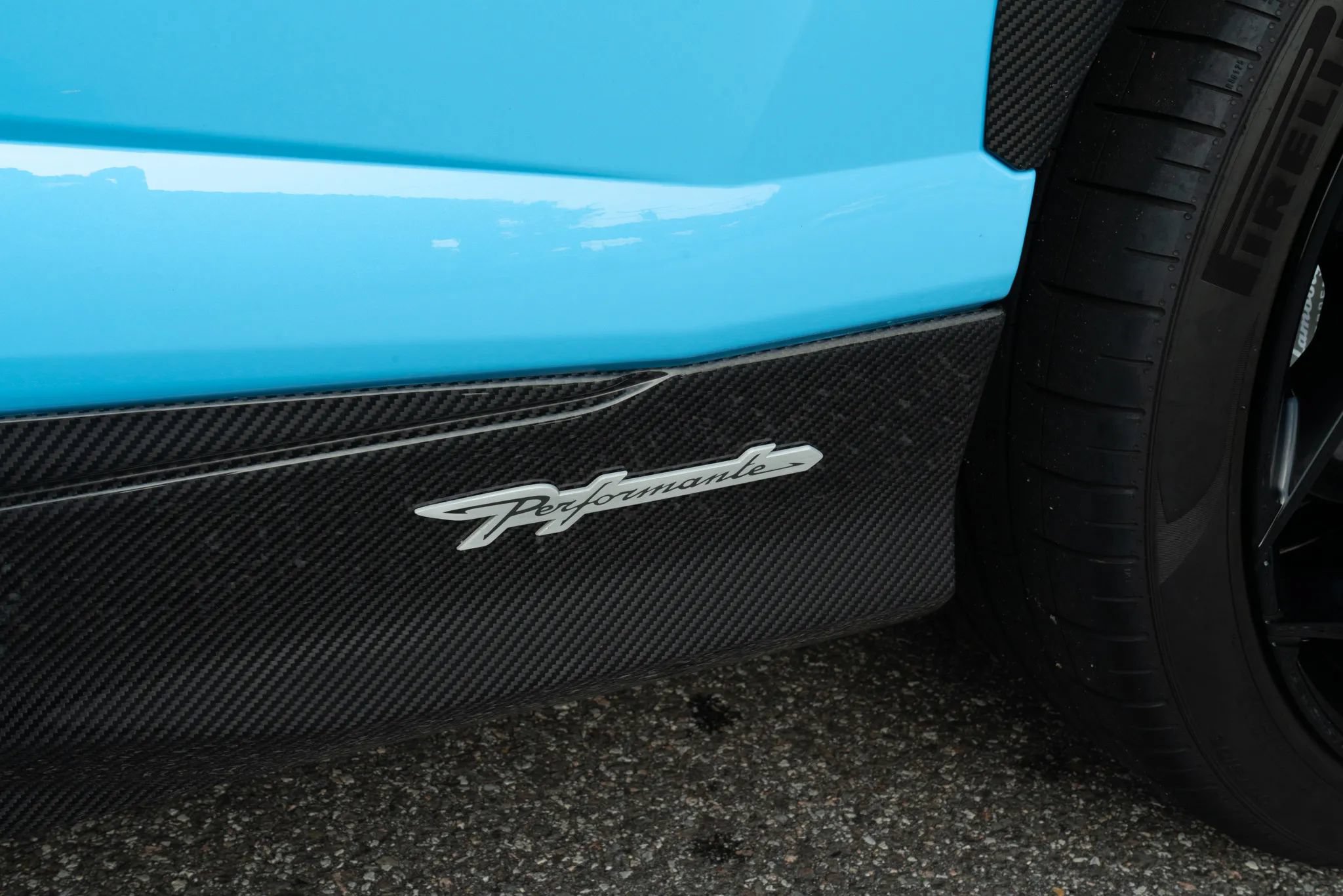Used 2024 Lamborghini Urus Performante AWD/4WD image 54