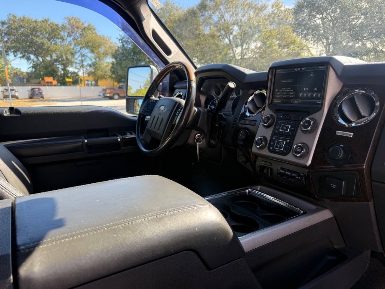 Used 2014 Ford F350 Platinum AWD/4WD image 75