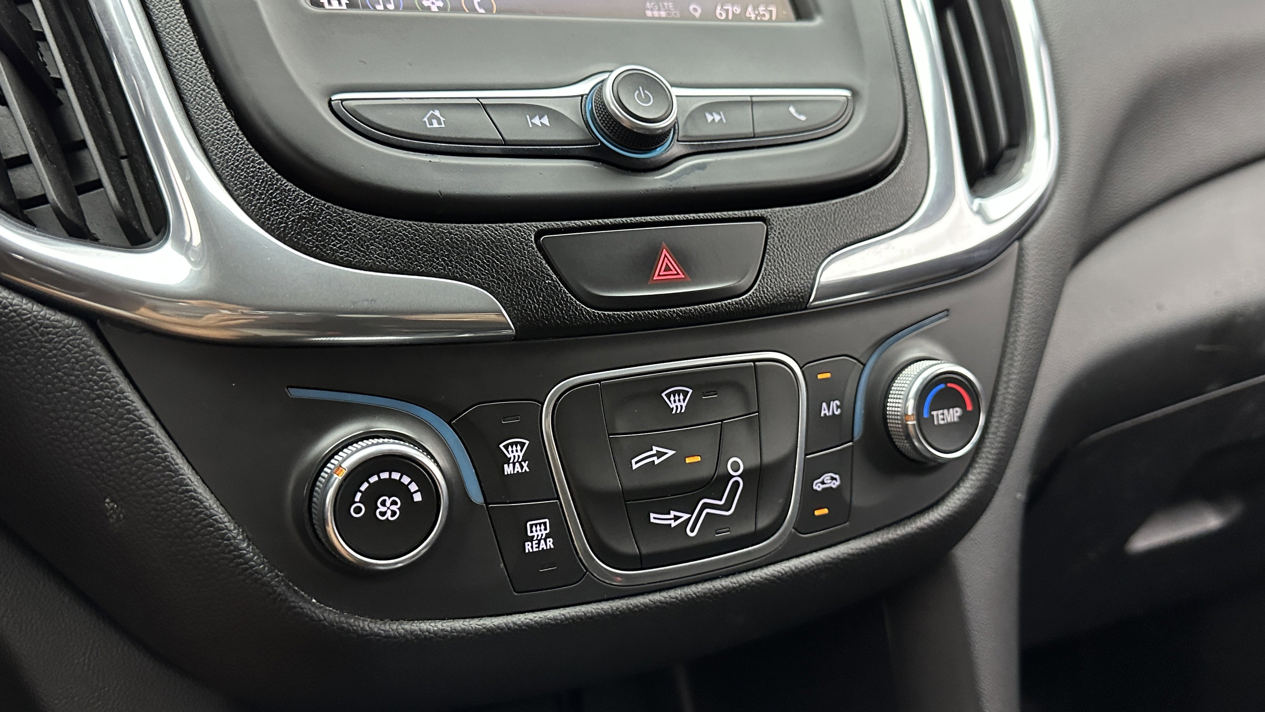 Used 2019 Chevrolet Equinox LT image 16