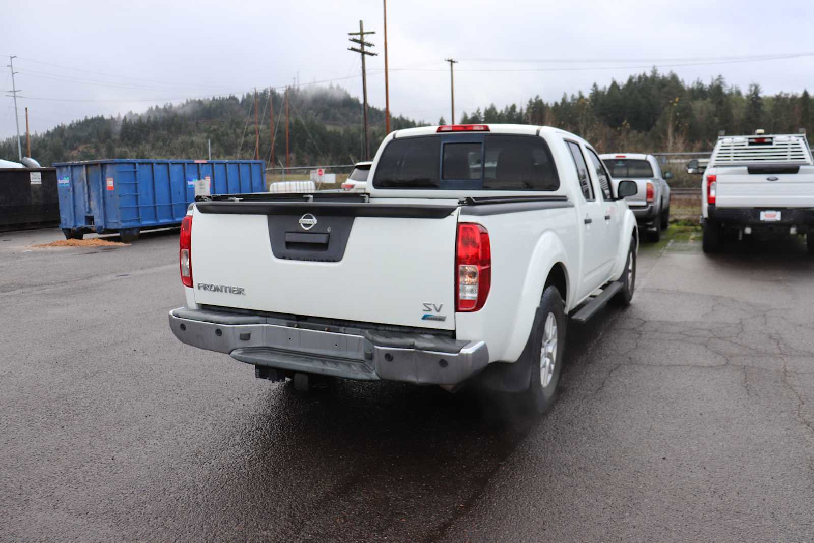 Used 2018 Nissan Frontier SV image 5
