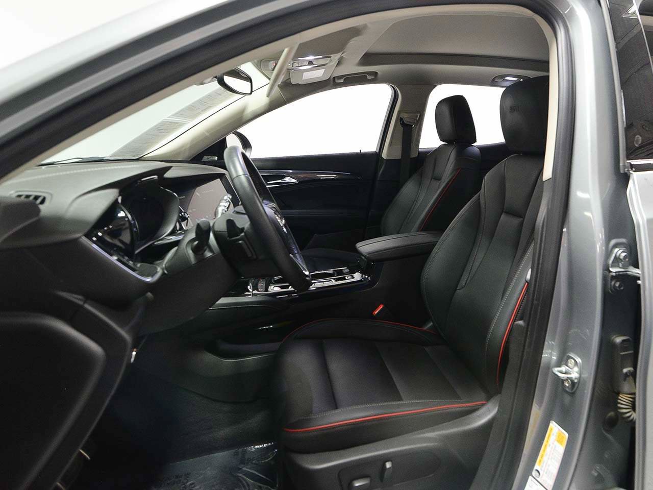 Used 2023 Buick Envision Essence w/ Sport Touring Package FWD image 8