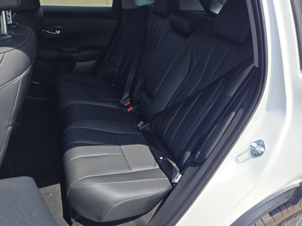 Used 2025 Acura ADX AWD image 20