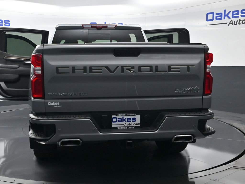Used 2025 Chevrolet Silverado 1500 High Country w/ Technology Package AWD/4WD image 58