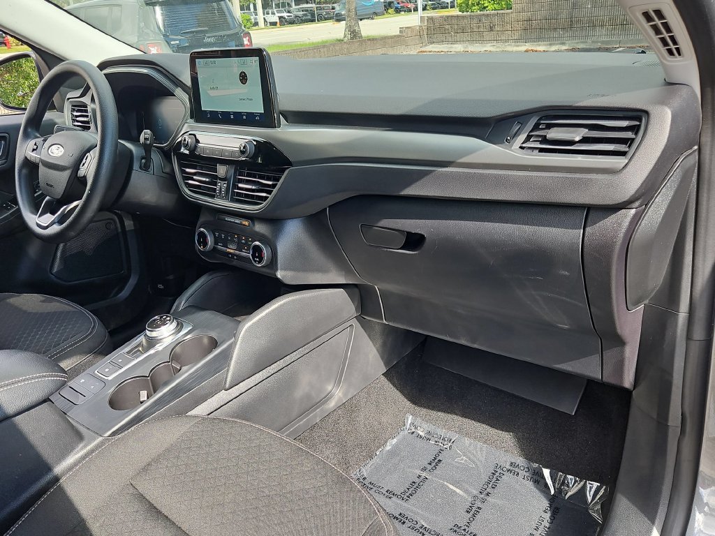Used 2025 Ford Escape Active FWD image 31