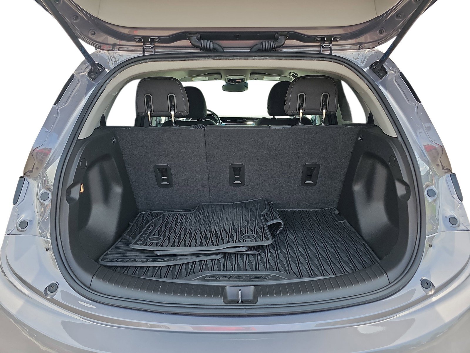Used 2022 Chevrolet Bolt LT FWD image 26