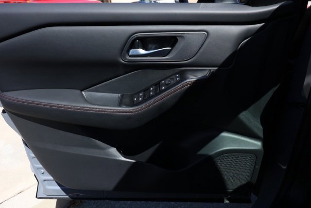 New 2026 Nissan Rogue SV image 23