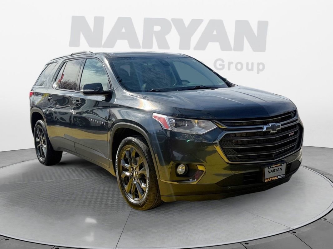 Used 2020 Chevrolet Traverse RS image 1