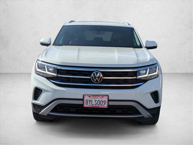 Used 2021 Volkswagen Atlas Cross Sport SEL w/ Luggage Net & Mats Package FWD image 2