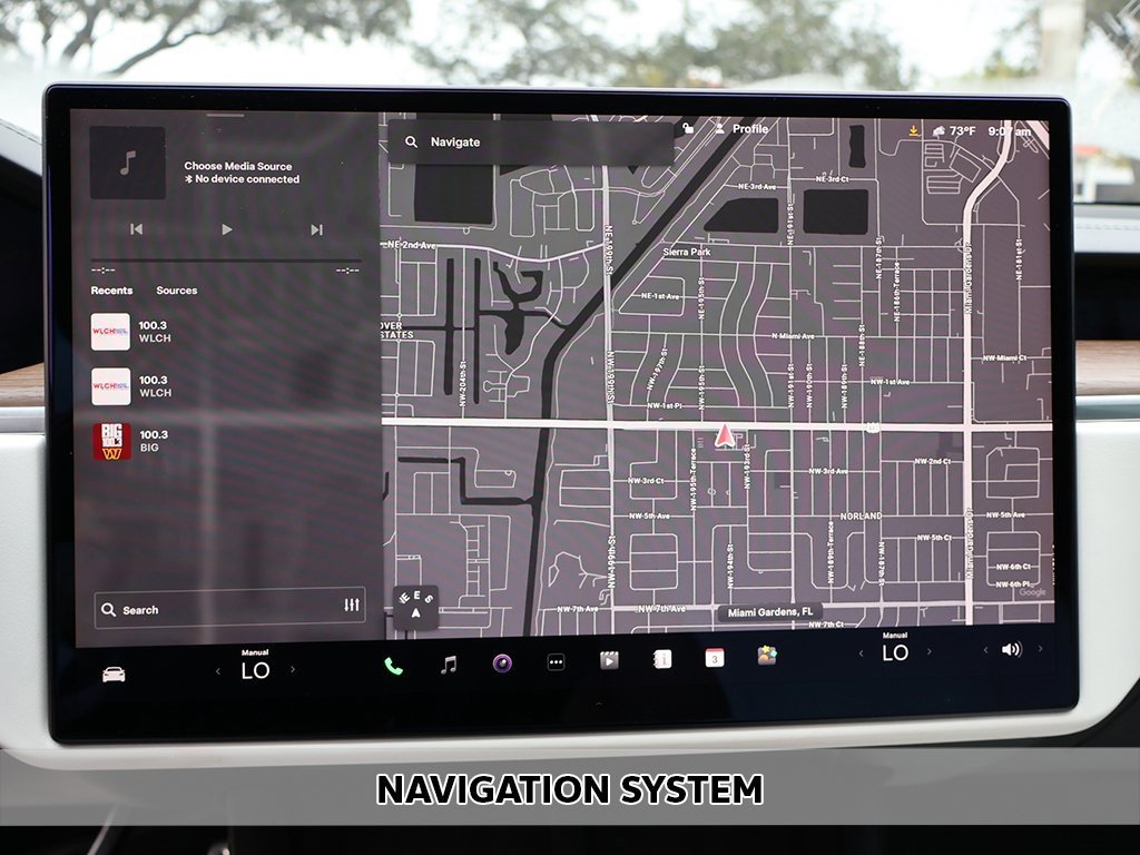 Used 2022 Tesla Model S image 3