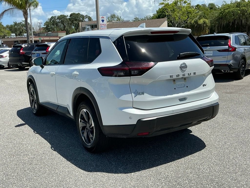 Used 2024 Nissan Rogue SV FWD image 7