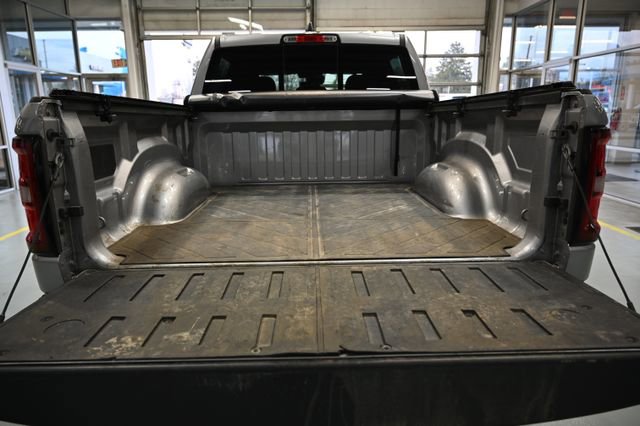 Used 2025 RAM 1500 Tradesman w/ Night Edition AWD/4WD image 6