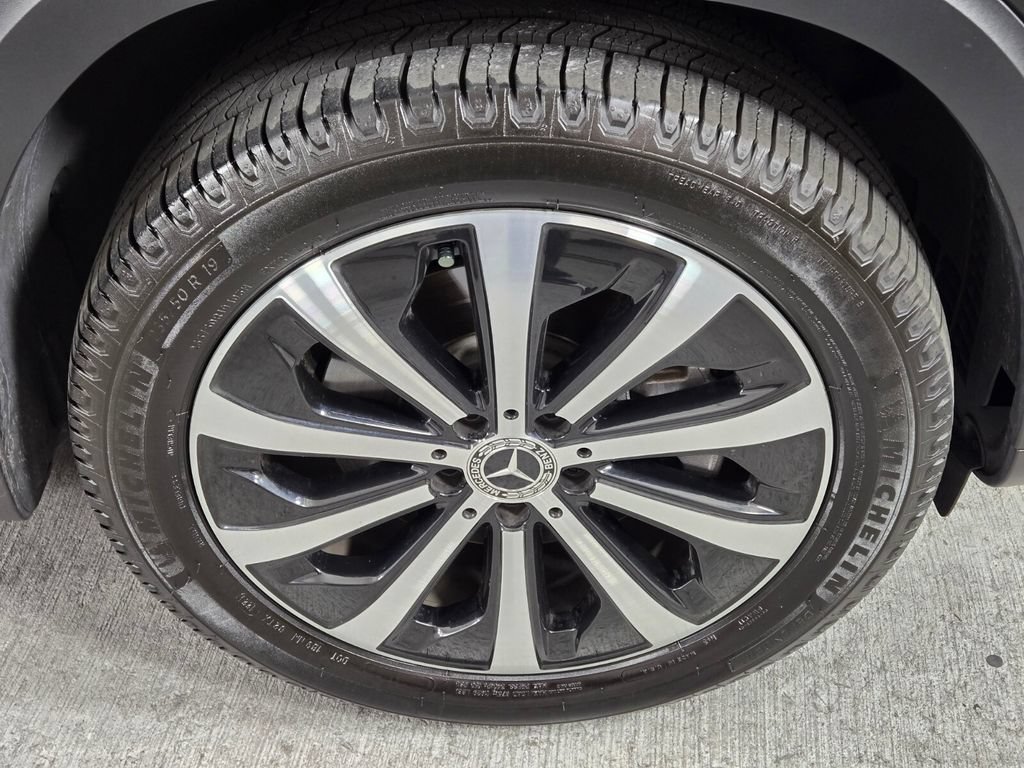 Used 2022 Mercedes-Benz GLB 250 4MATIC image 10