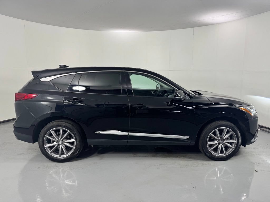 Used 2023 Acura RDX AWD w/ Technology Package image 4