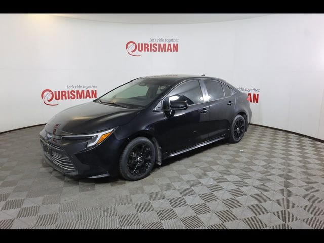 Used 2025 Toyota Corolla LE image 1