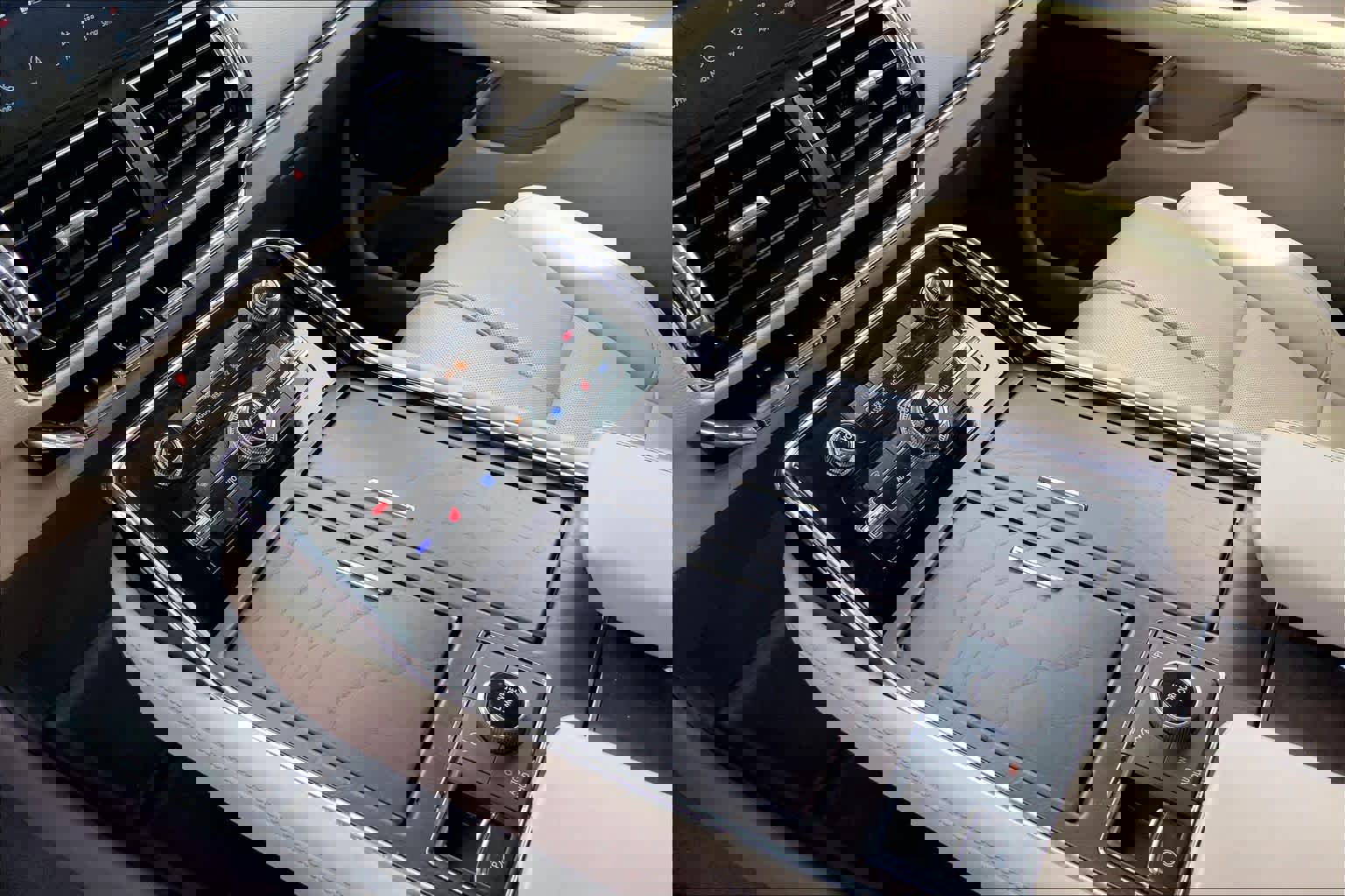 Used 2023 Lincoln Navigator Reserve RWD image 17