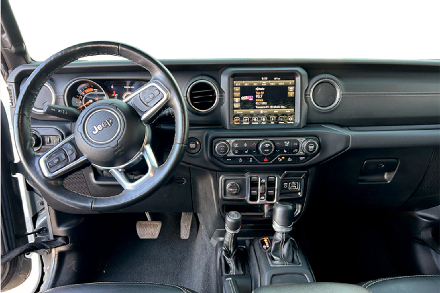 Used 2021 Jeep Gladiator Overland w/ Popular Equipment Package image 13