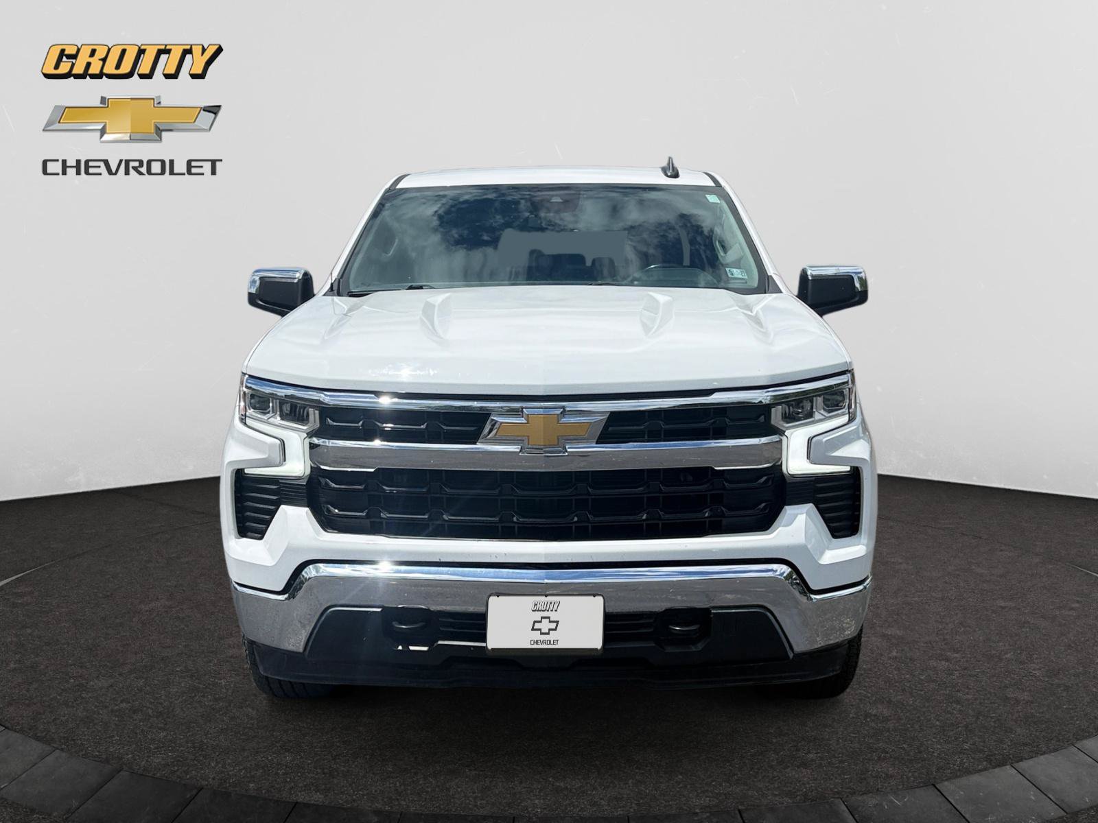 Used 2022 Chevrolet Silverado 1500 LT AWD/4WD image 8